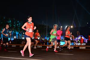 BIB: 3121
                            <button type="button" onclick="openModal(15108923)" class="btn btn-primary btn-sm float-right btn-popup" data-toggle="modal" data-target=".modal-high-quality">
                        <i class="fas fa-shopping-cart"></i> Add to Cart
                    </button>
                                            <button type="button" onclick="isThisMe(15108923, true)" class="btn btn-success btn-sm float-right btn-popup btn-isme hidden" data-toggle="tooltip" data-placement="bottom" title="นี่คือรูปของคุณใช่ไหม คลิกที่นี่เพื่อเอาเข้าอัลบั้ม">
                        <i class="fas fa-plus"></i> Add to album
                    </button>
                    <button type="button" onclick="isThisMe(15108923, false)" class="btn btn-warning btn-sm float-right btn-popup btn-isnotme hidden">
                        <i class="fas fa-ban"></i> Remove from album
                    </button>